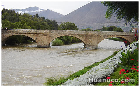 Puente Calindo